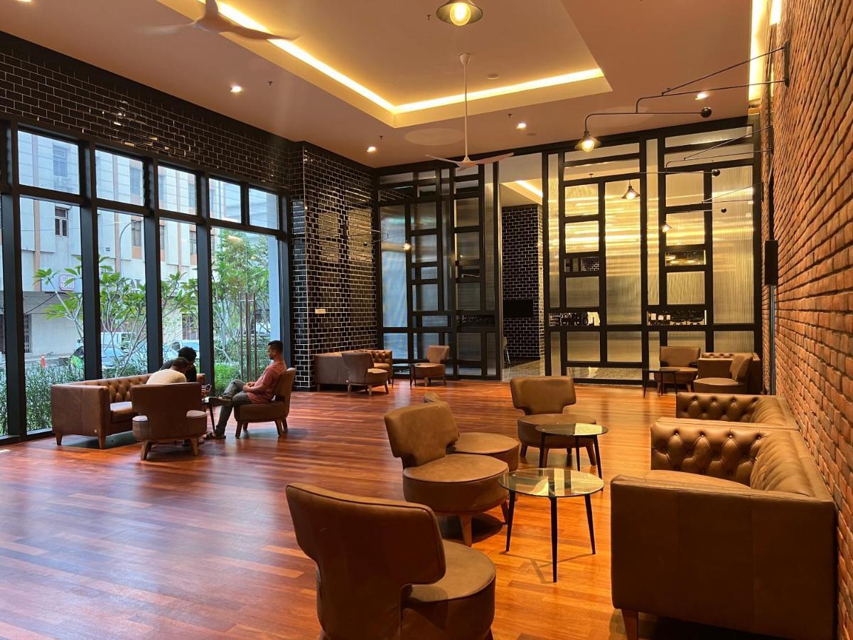 Chambers Couple Studio Klcc Куала Лумпур Екстериор снимка