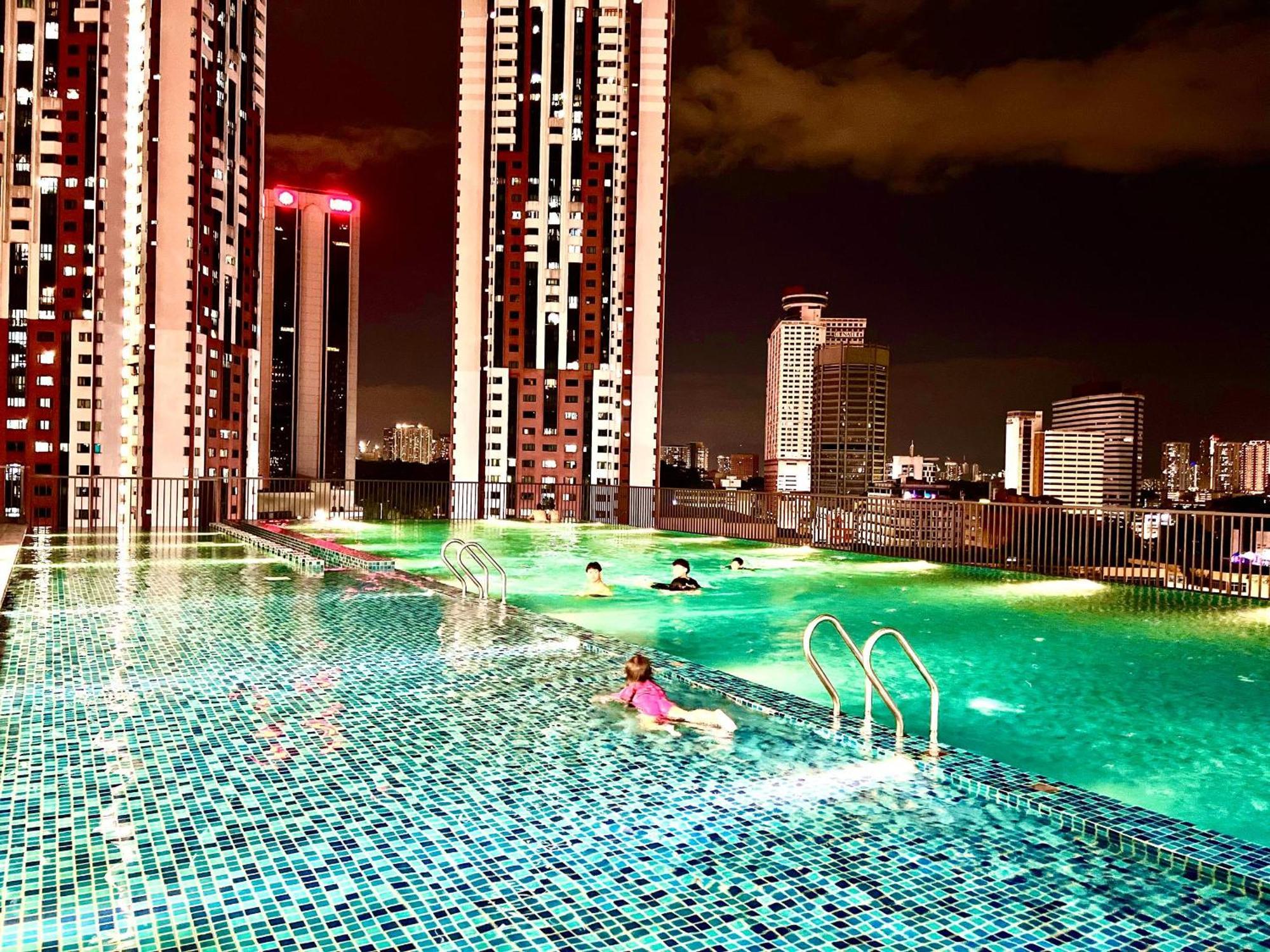 Chambers Couple Studio Klcc Куала Лумпур Екстериор снимка